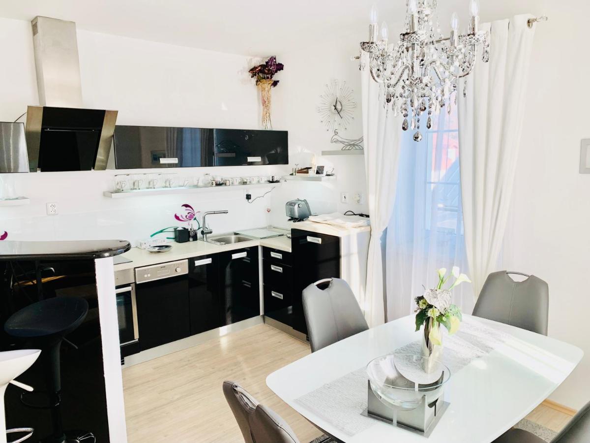 Apartman Residenz بوبراد المظهر الخارجي الصورة